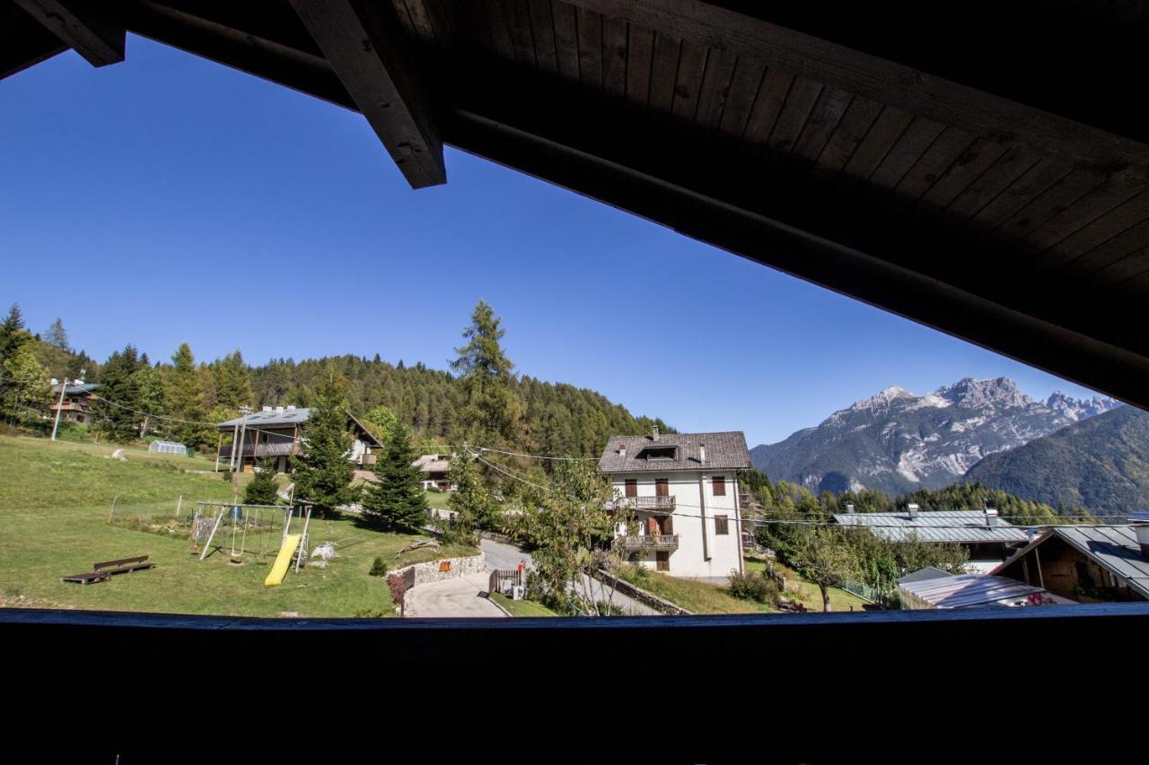 Orizzonti Montani Apartment Pieve di Cadore Luaran gambar
